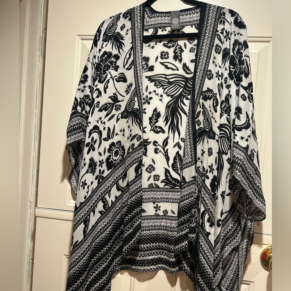 Vince Camuto Black and White Floral Wrap